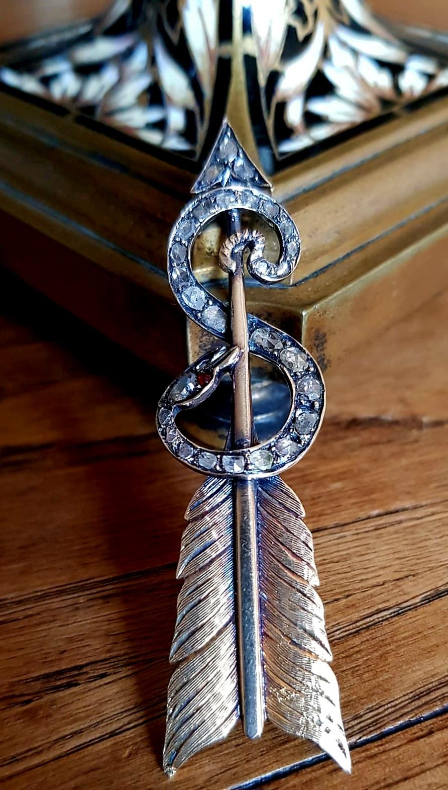 Antique Arrow and Snake Diamond Silver and Gold Brooch (France) late19th Century For Sale 6