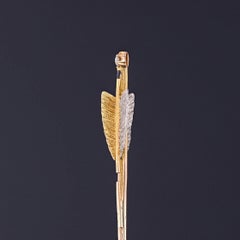 Antique Arrow Pin of 15k Gold and Platinum