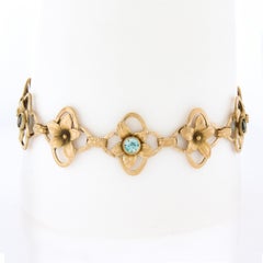 Antikes Art & Crafts 10K Gold 7,25" Blaues strukturiertes Blumengliederarmband mit Zirkon