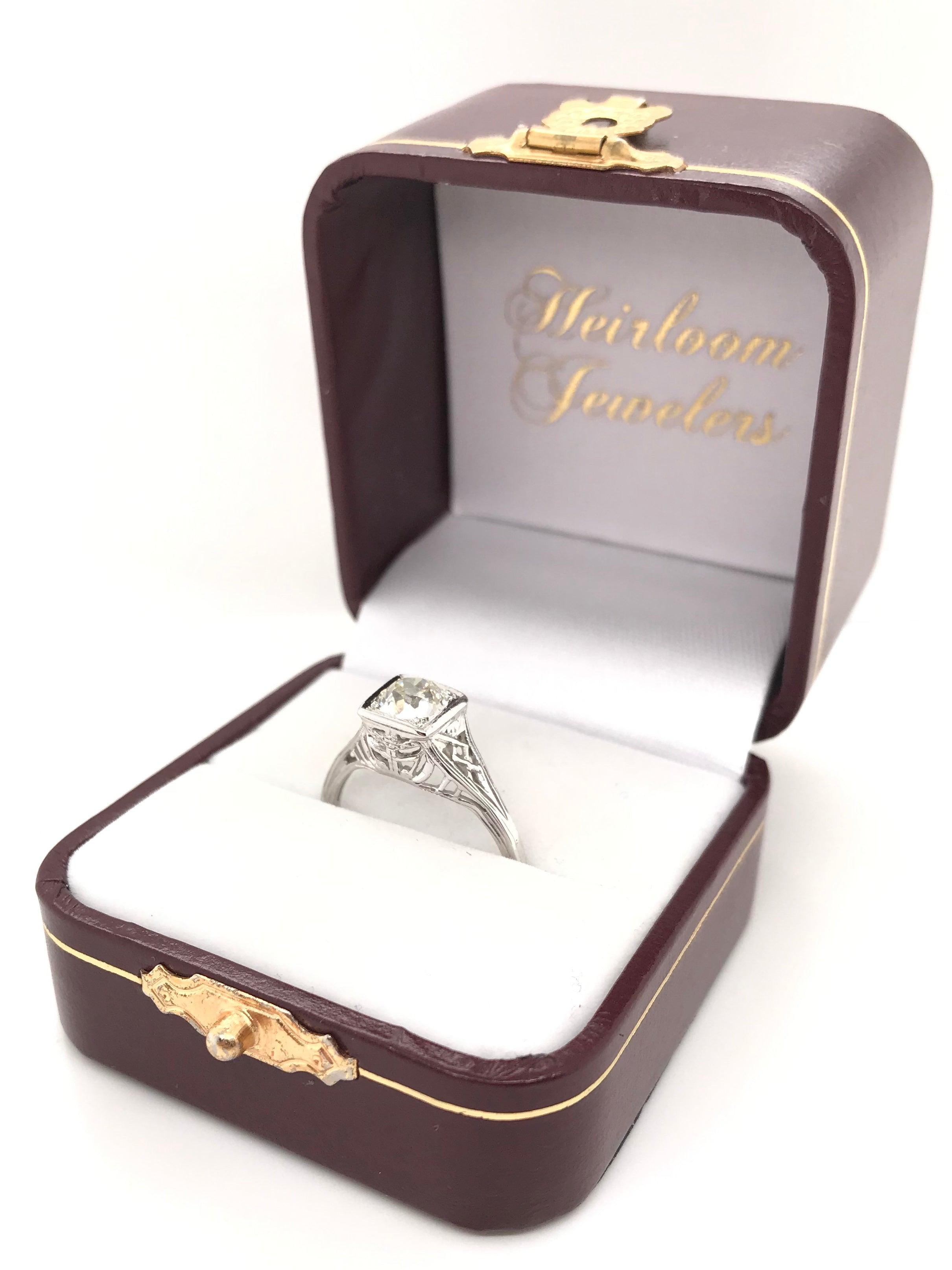 Antique Art Deco 0.85 Carat Diamond Filigree Ring For Sale 10