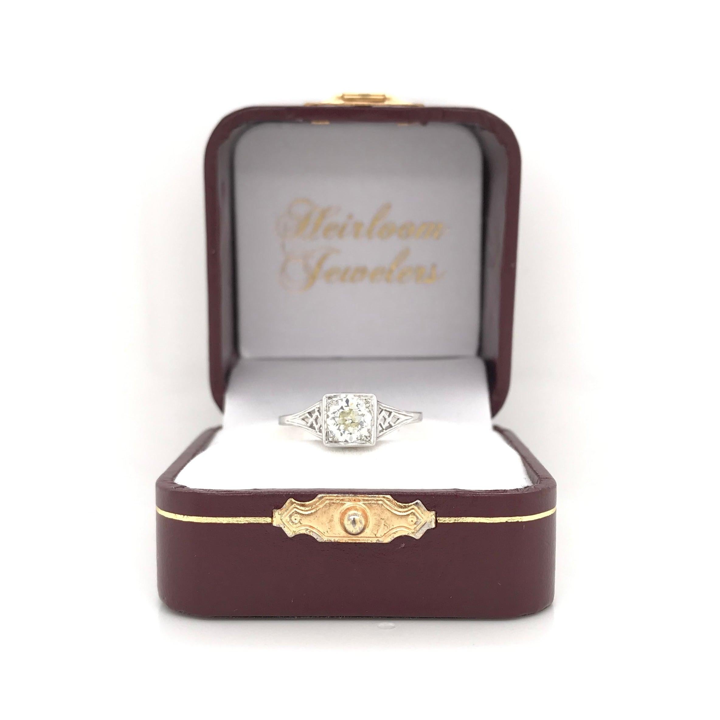 Antique Art Deco 0.85 Carat Diamond Filigree Ring For Sale 11