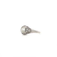 Antique Art Deco 0.85 Carat Diamond Platinum Ring