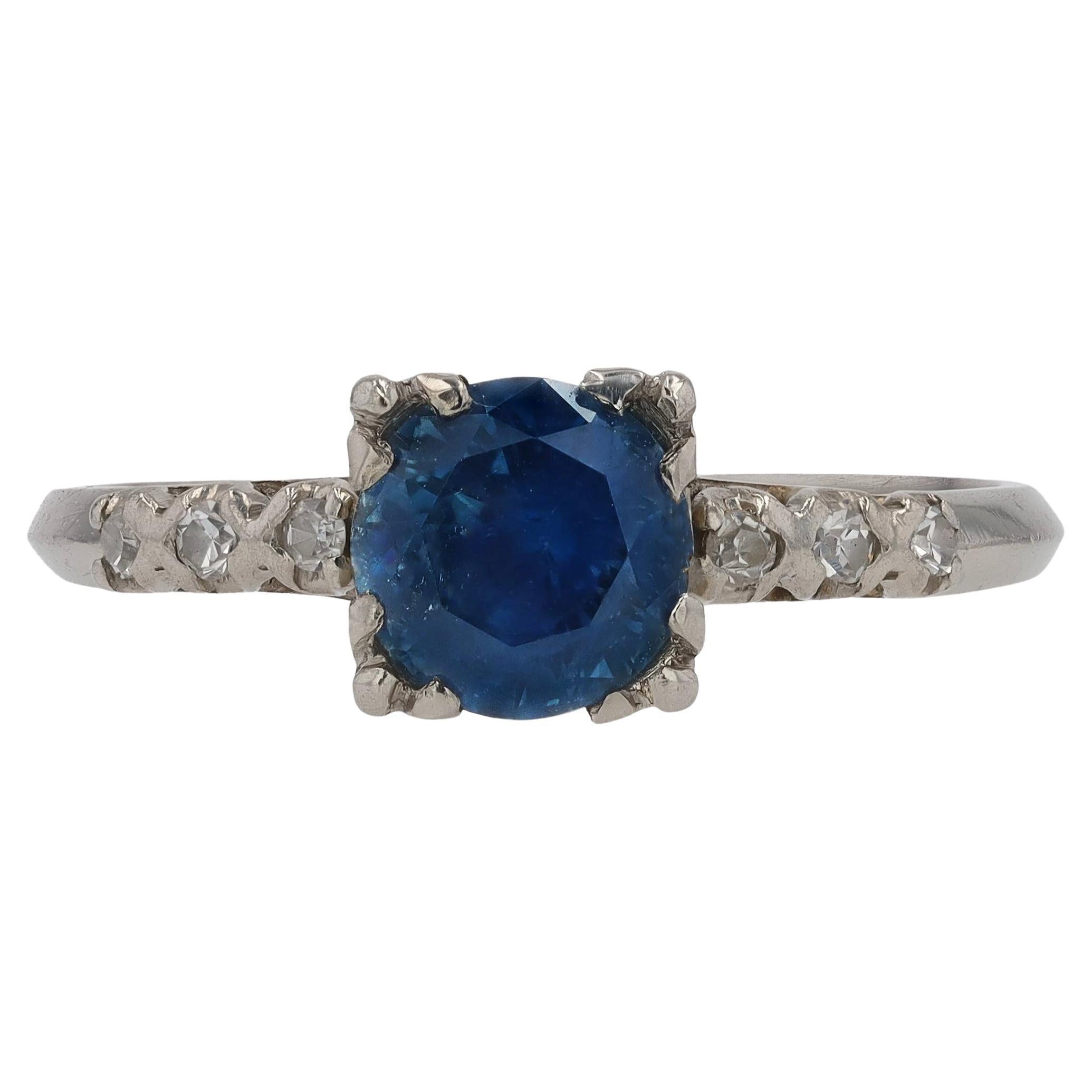 Antique Art Deco 1 Carat Blue Sapphire Solitaire Engagement Ring For Sale