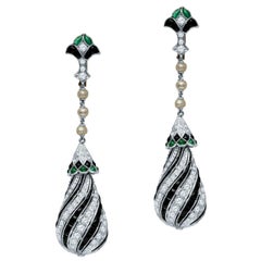 Antique Art Deco 10.00 Carat Diamond, Emerald, Onyx and Platinum Dangle Earrings