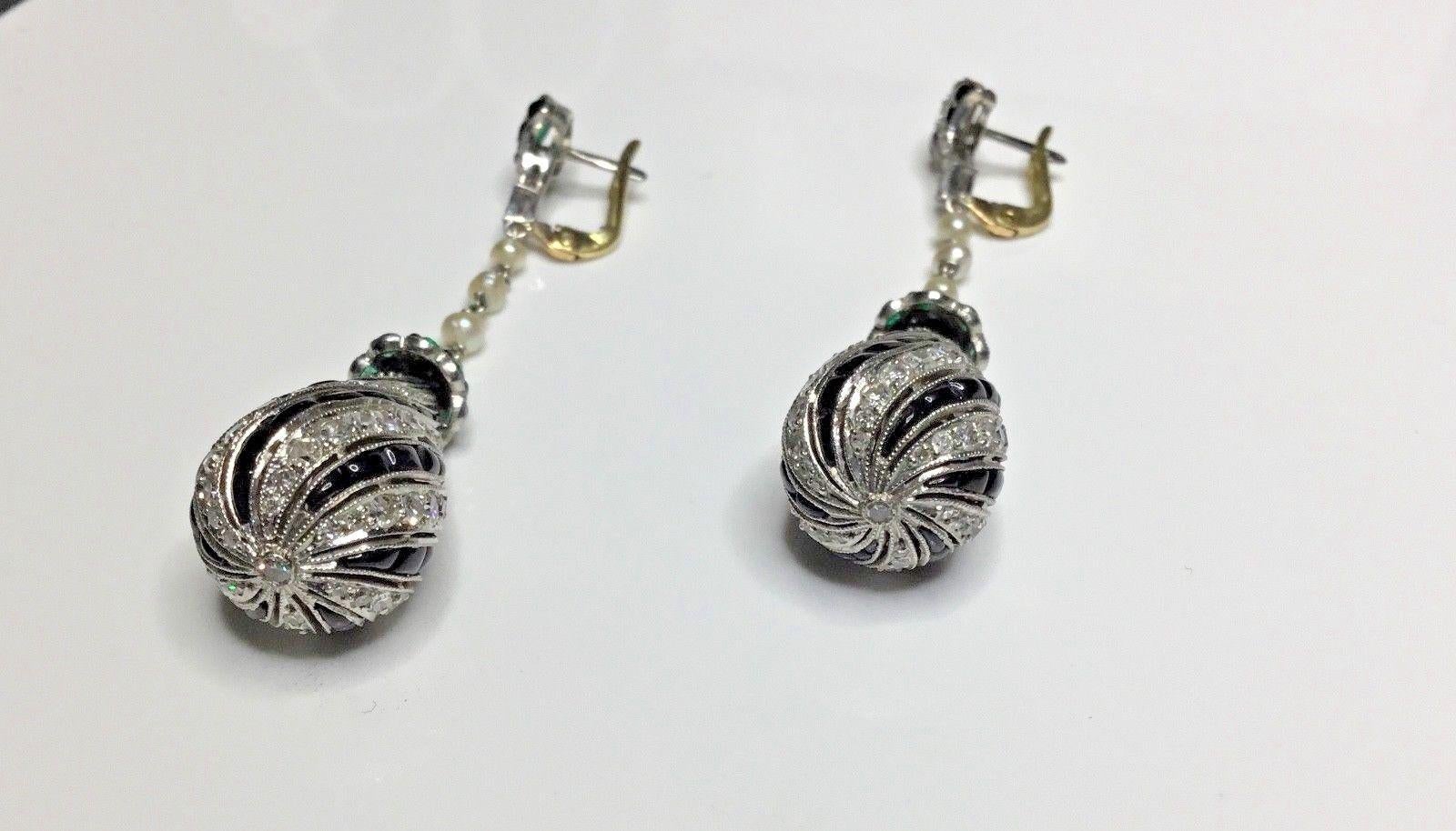 Antique Art Deco 10.00 Carat Diamond, Emerald, Onyx and Platinum Dangle Earrings 2
