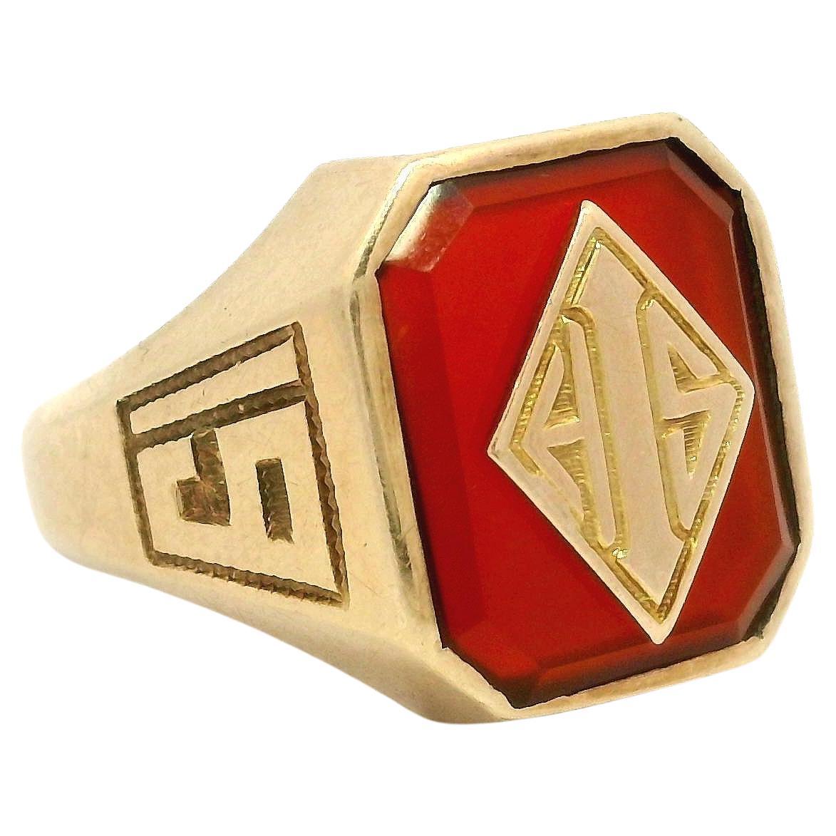 Anello antico Art Deco in oro giallo rosato 10k con iniziali in corniola del 1925 in vendita