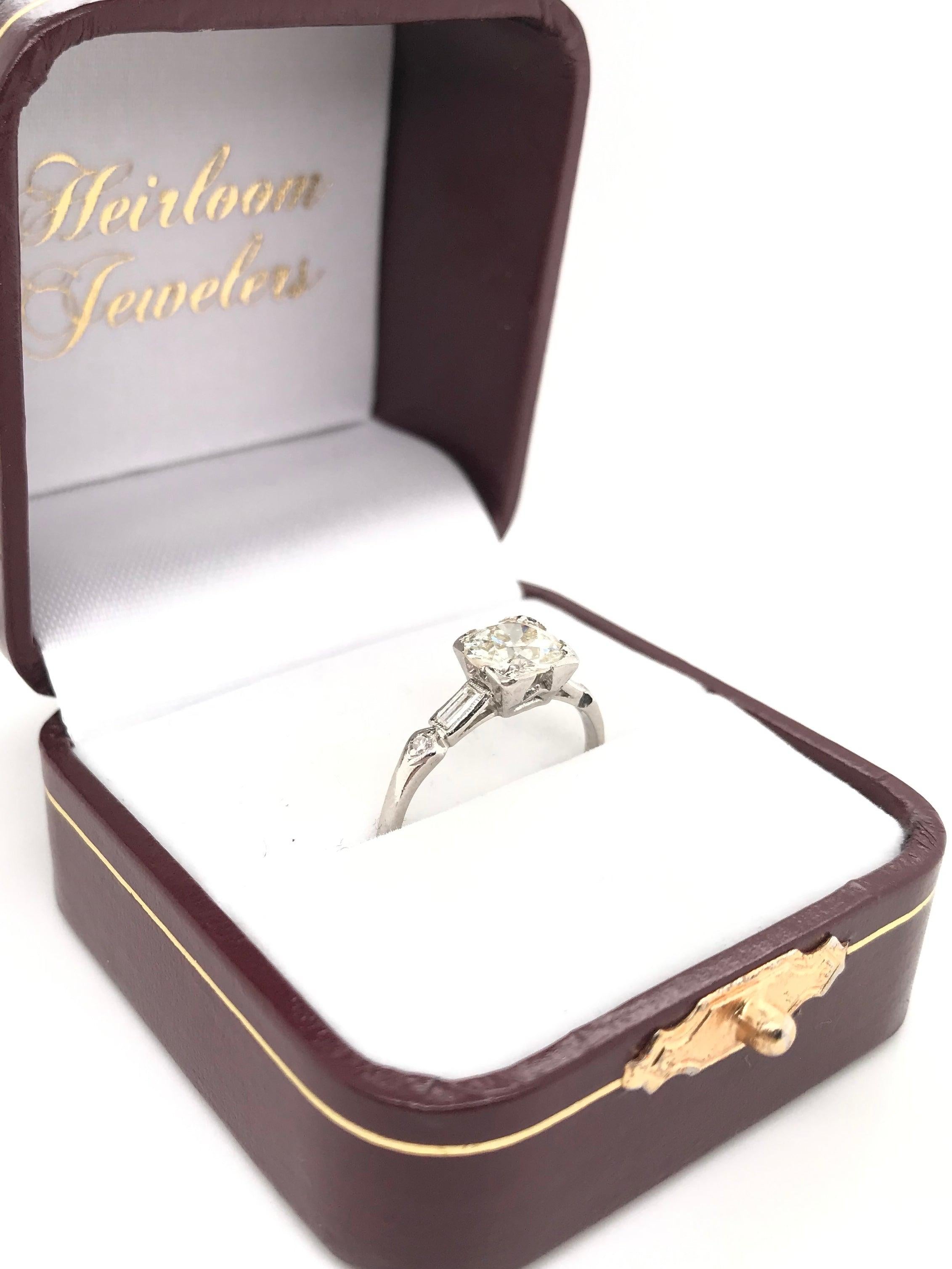 Antique Art Deco 1.12 Carat Diamond Platinum Solitaire Engagement Ring 7