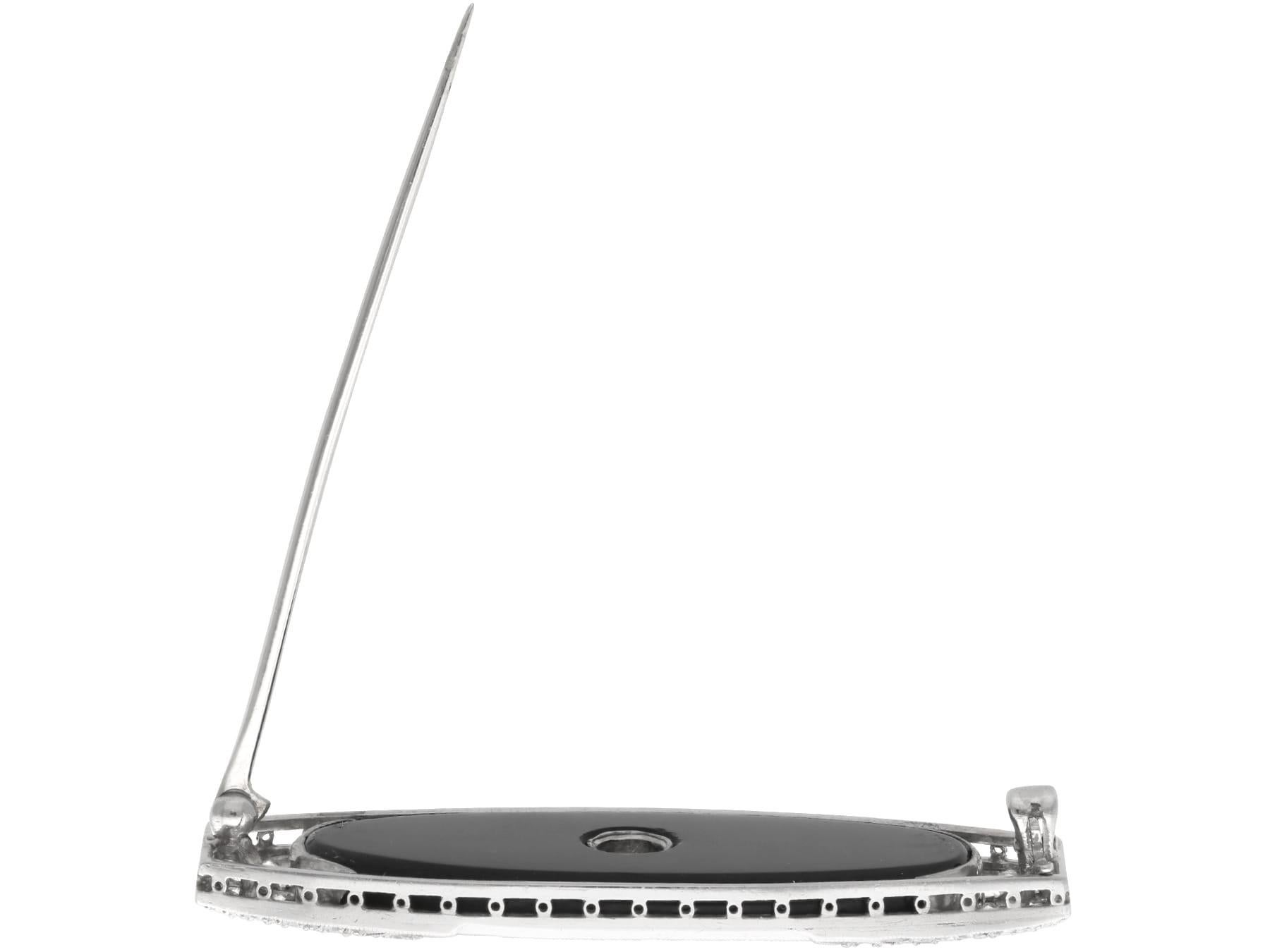 Antique Art Deco 11.20Ct Black Onyx and 0.91Ct Diamond, Platinum Brooch For Sale 1