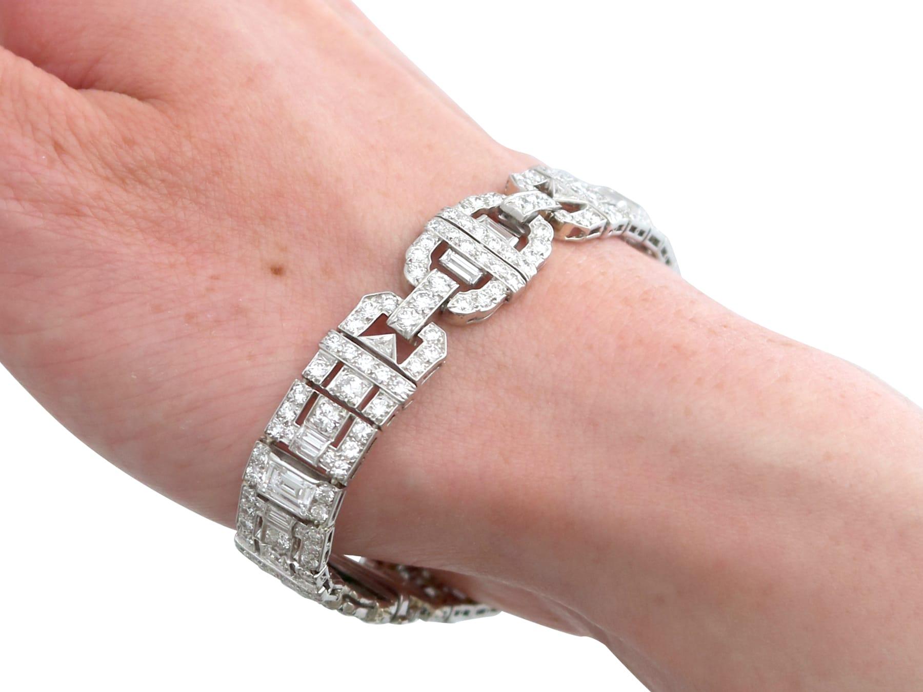 Antique Art Deco 11.75Ct Diamond and Platinum Bracelet Circa 1920 6