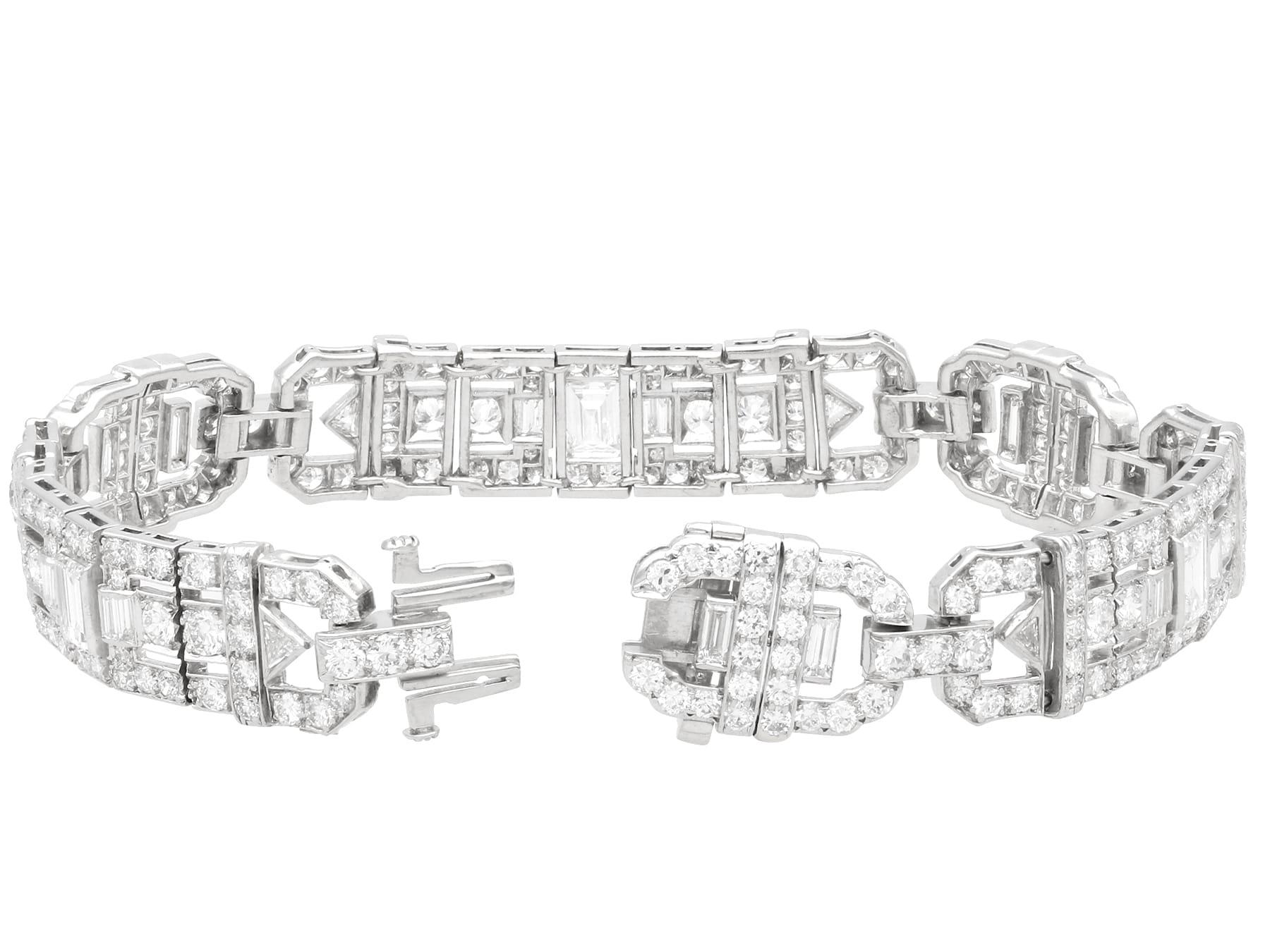 Antique Art Deco 11.75Ct Diamond and Platinum Bracelet Circa 1920 3