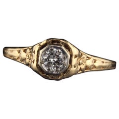 Antique Art Deco 14 Karat Yellow Gold Diamond Engagement Ring