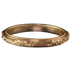 Antique Art Deco 14 Karat Yellow Gold Engraved Wedding Band