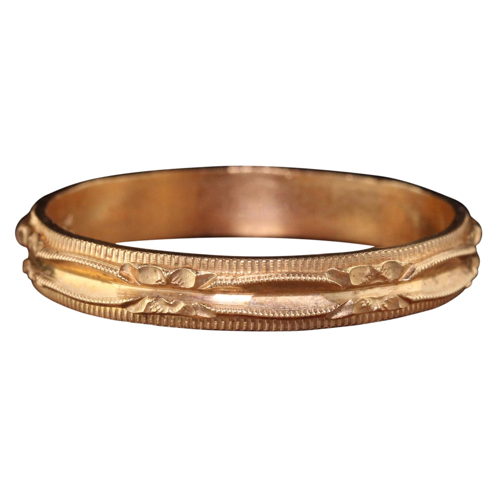 Antique Art Deco 14 Karat Yellow Gold Engraved Wedding Band For Sale