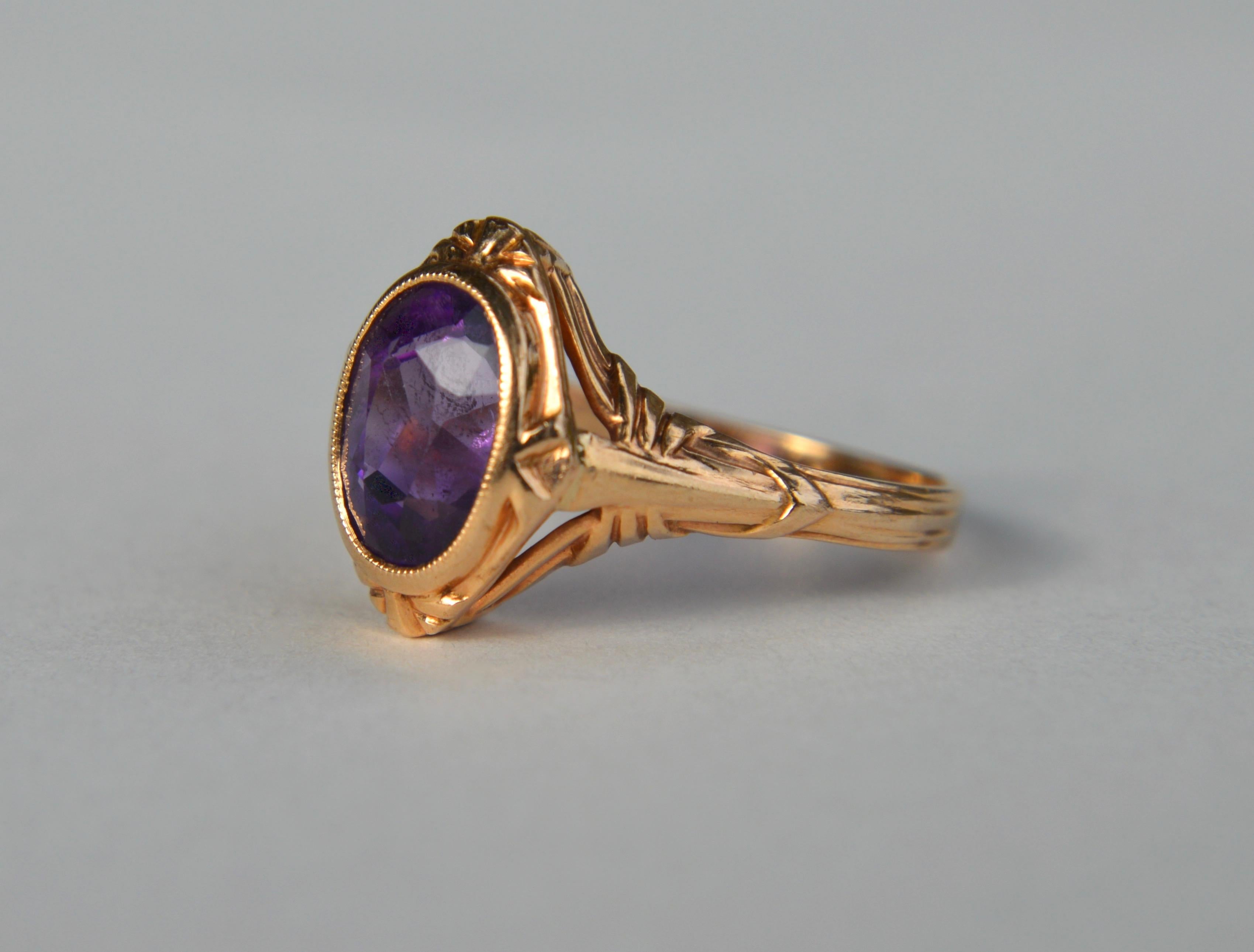 Antique Art Deco 1.41 Carat Amethyst 14 Karat Rose Gold Engagement Ring (Art déco)