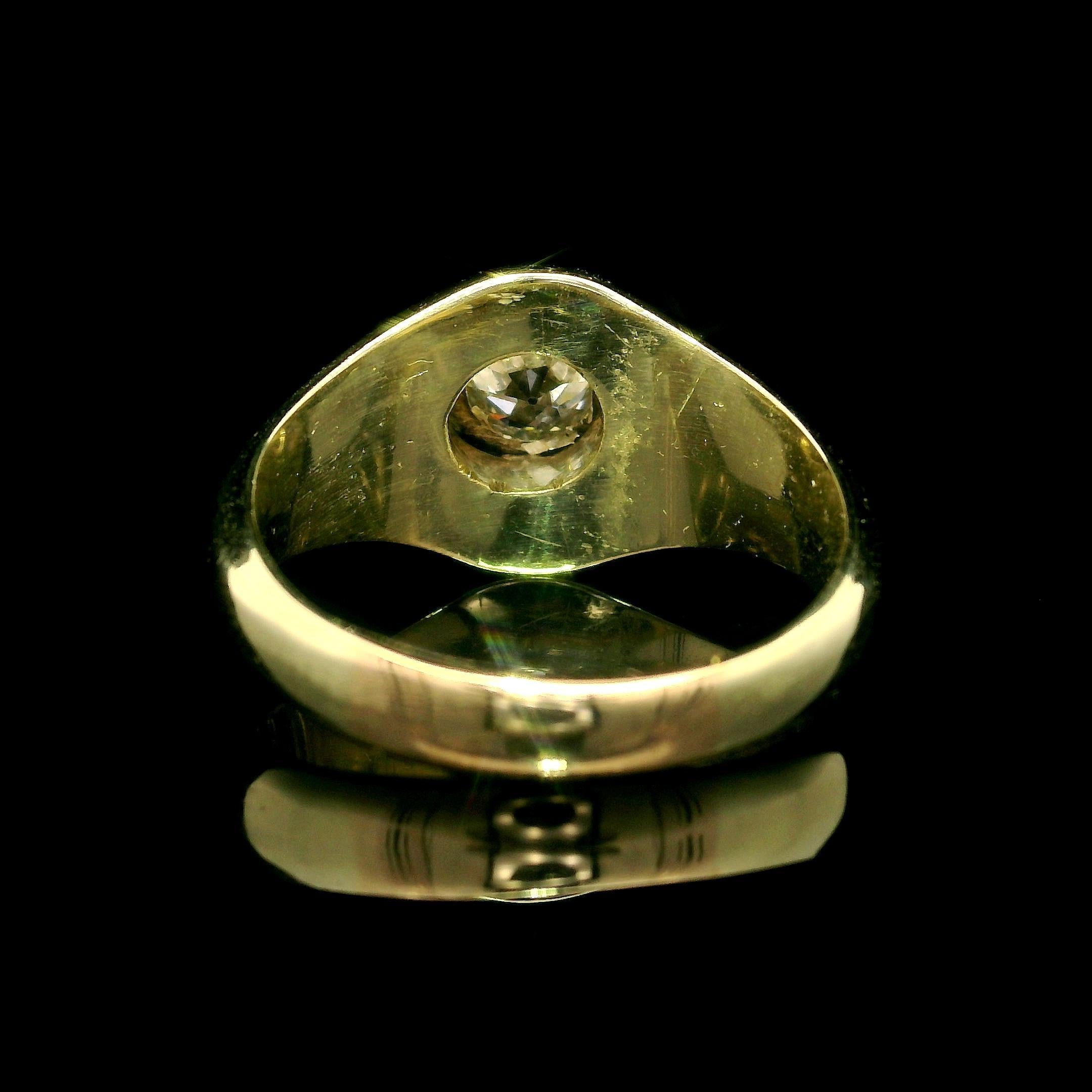 Anillo de hombre antiguo Art Decó de oro de 14k GIA 0,75 ct diamante solitario grabado en Bueno Estado en Montclair, NJ