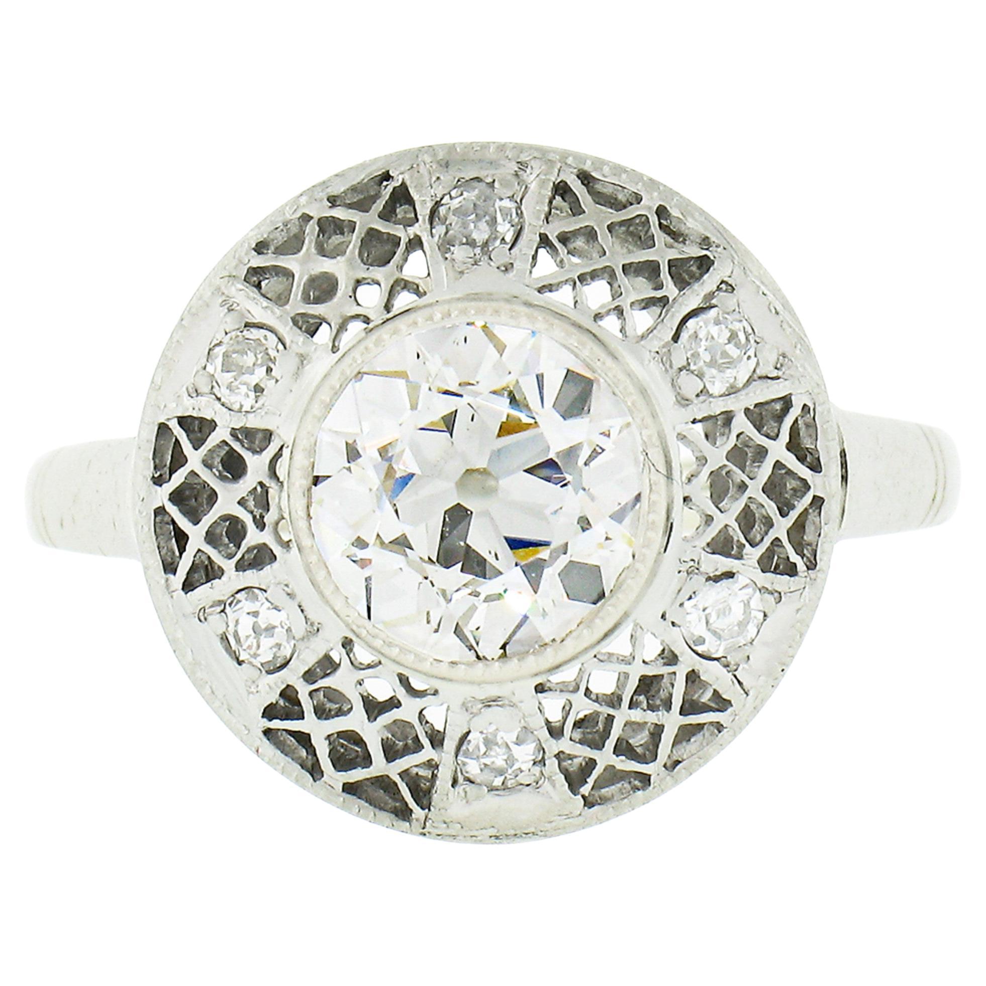 Bague de fiançailles Art déco ancienne en or 14 carats avec filigrane ouvert et diamants européens anciens certifiés GIA en vente