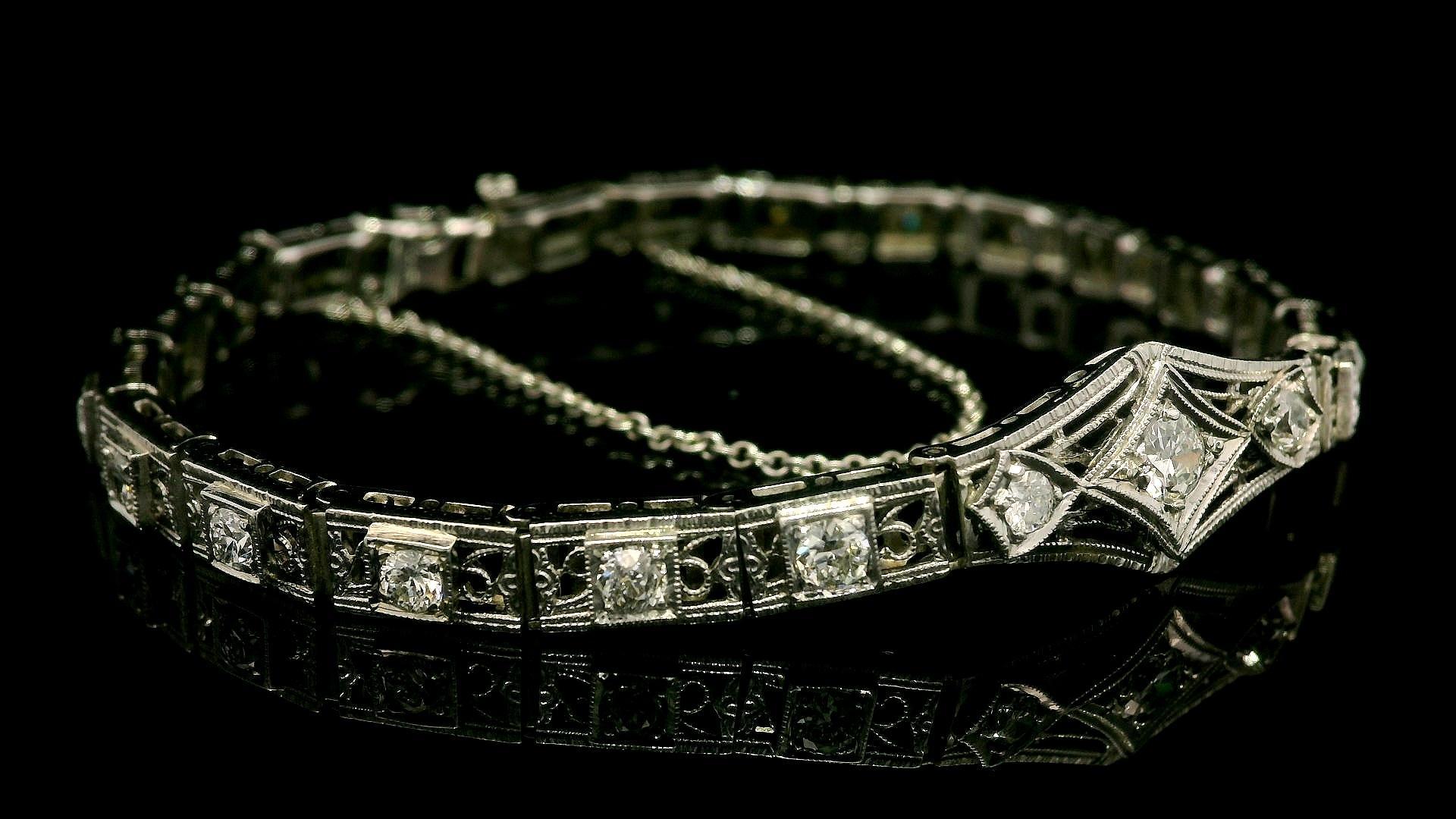 Antique Art Deco 14k Gold & Platinum 1.39ctw Diamond Filigree Tennis Bracelet For Sale 2