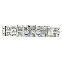 Bracelet large filigrane ancien Art déco en or 14 carats, platine, diamants et saphirs