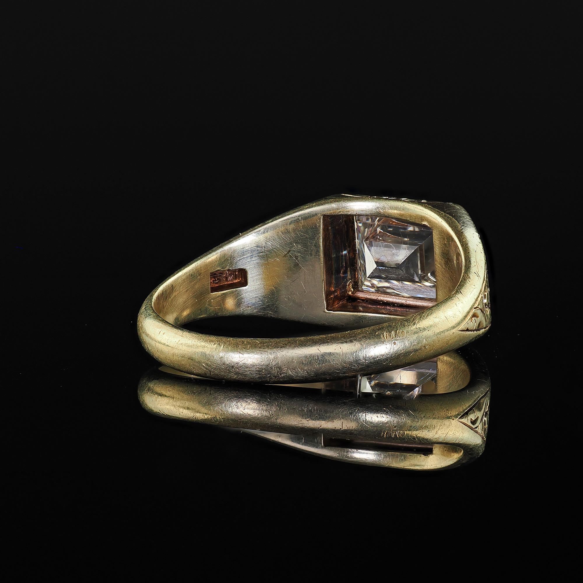 Antique Art Deco 14K Green Gold Carre Step Cut Diamond Engagement Ring - GIA For Sale 3