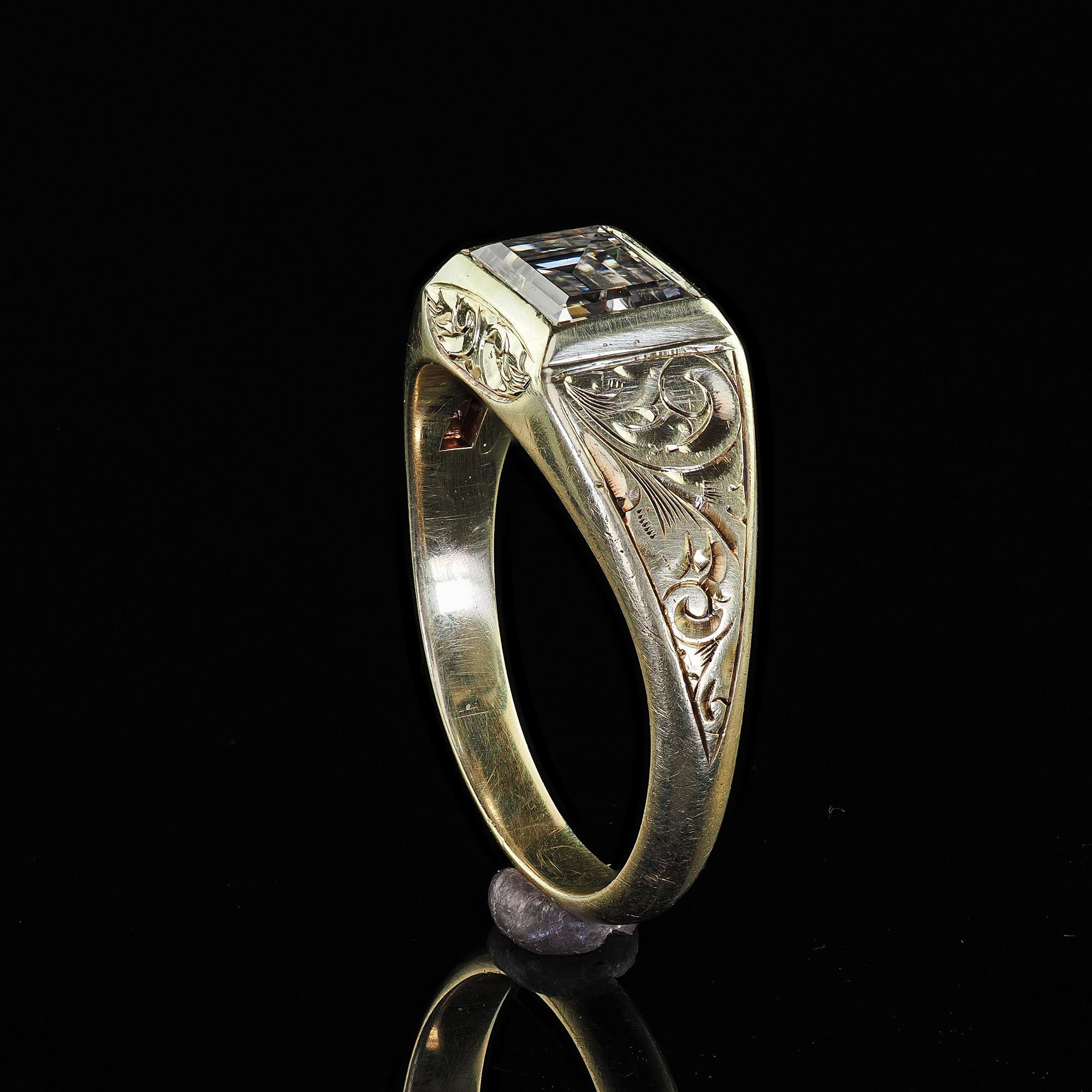 Antique Art Deco 14K Green Gold Carre Step Cut Diamond Engagement Ring - GIA For Sale 4