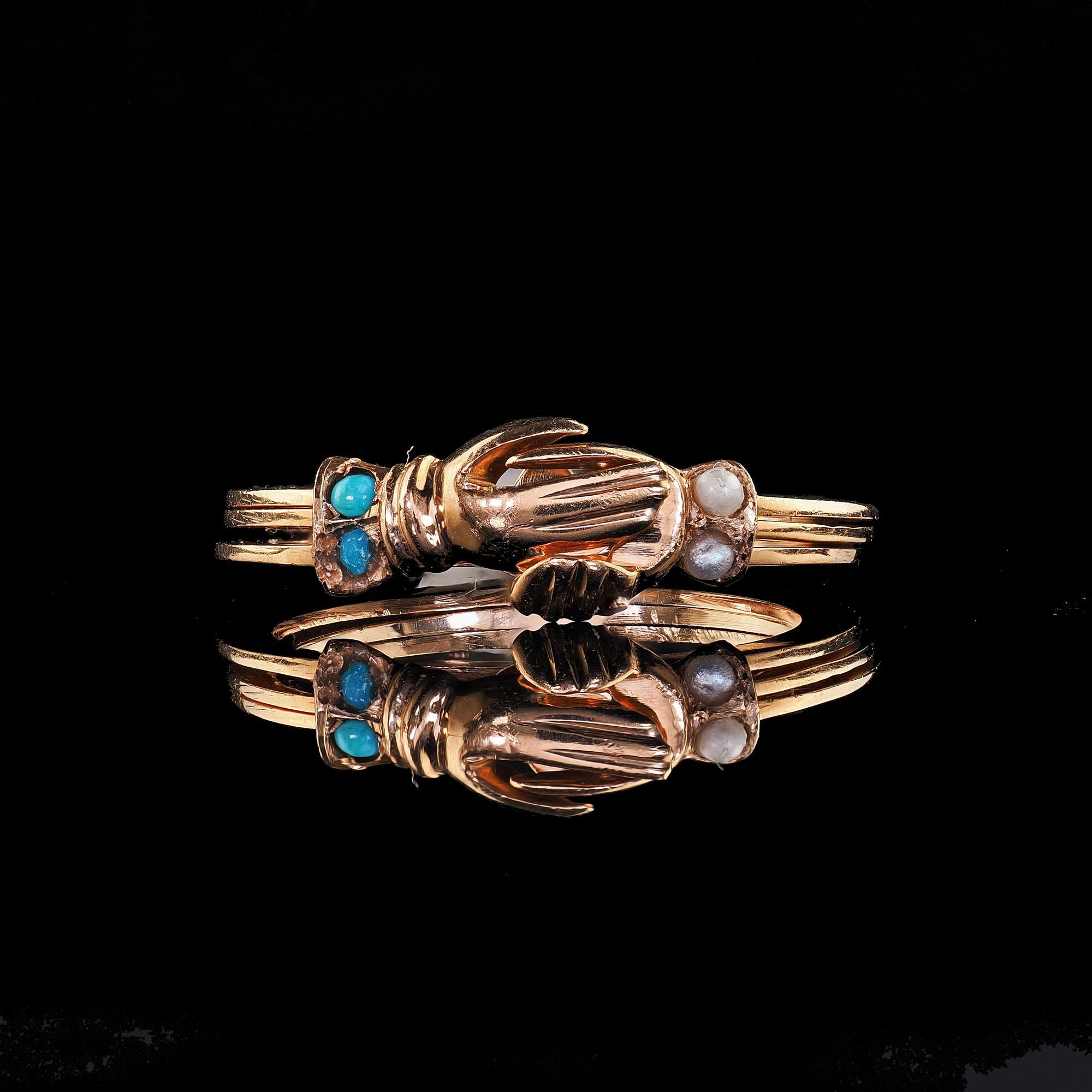Anillo Antiguo Art Decó de Oro Rosa de 14K con Turquesa y Perla Fede Corazón en Mano en venta 3