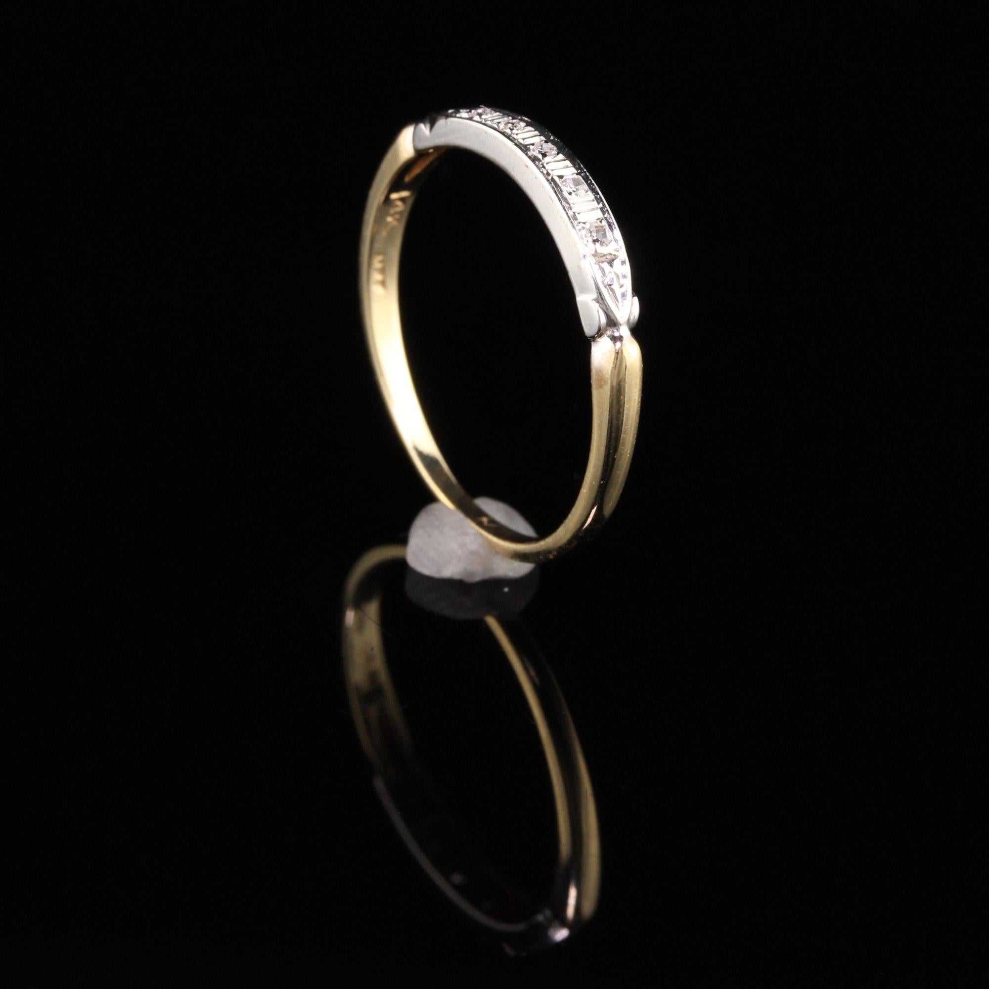 Antikes Art Deco 14 Karat zweifarbiges Gelbgold Diamant Hochzeitsband (Einfacher Schliff)