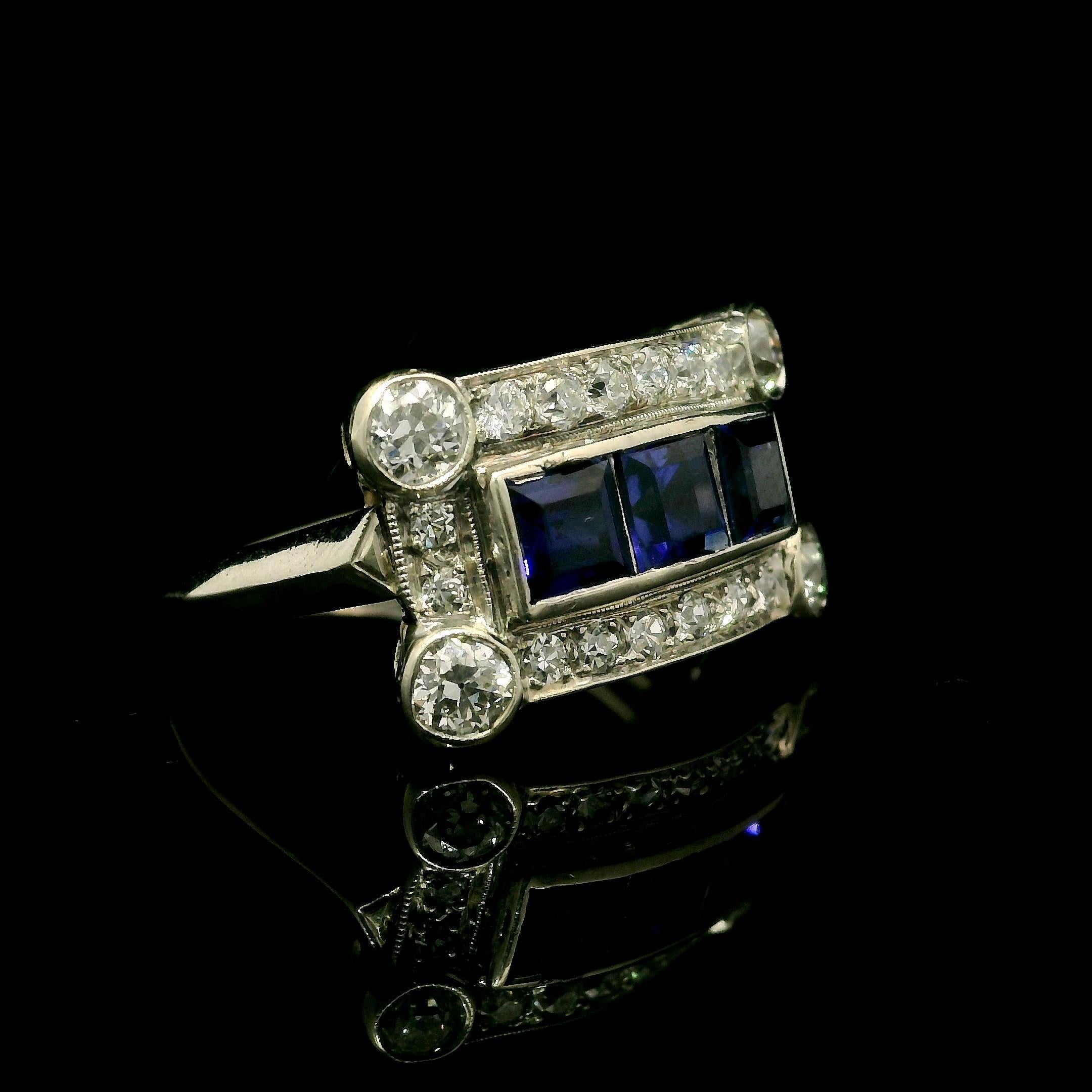 Antiker Art Deco 14k Weißgold 0,70ctw Diamant & Saphir East West Sattelring (Alteuropäischer Schliff) im Angebot