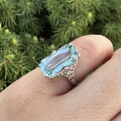 Antique Art Deco 14k White Gold Elongated Rectangular Aquamarine Filigree Ring