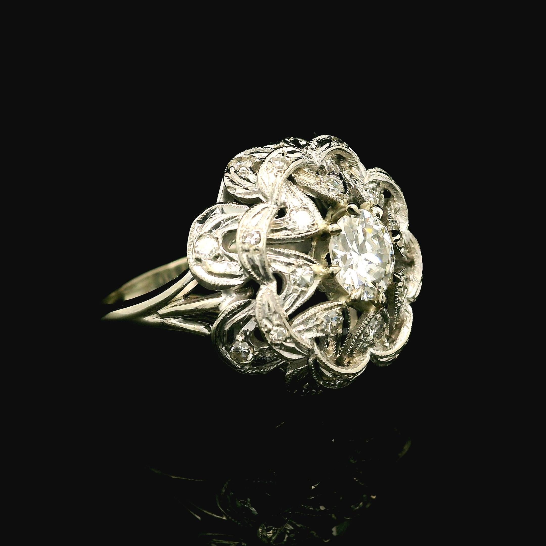 Anillo de cóctel antiguo Art Decó de oro blanco de 14k GIA 1,1ctw Diamante talla antigua Estrella en venta 6