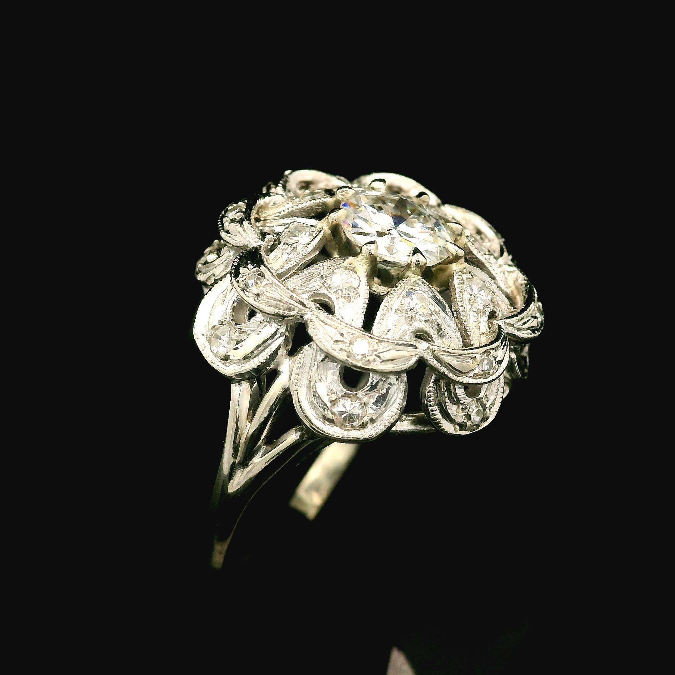 Anillo de cóctel antiguo Art Decó de oro blanco de 14k GIA 1,1ctw Diamante talla antigua Estrella Corte europeo antiguo en venta