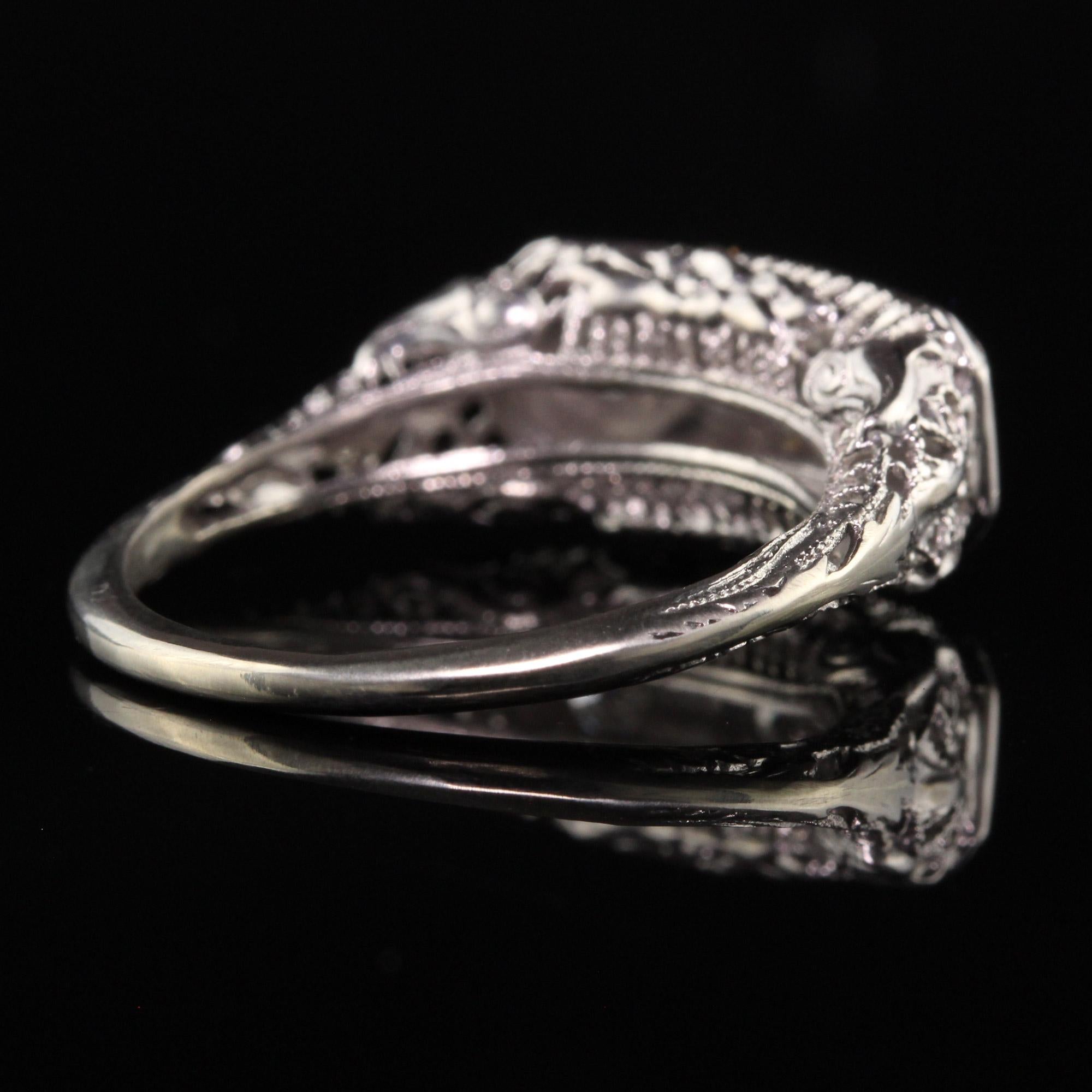 Antique Art Deco 14K White Gold Old European Cut Diamond Three Stone Ring In Good Condition In Great Neck, NY