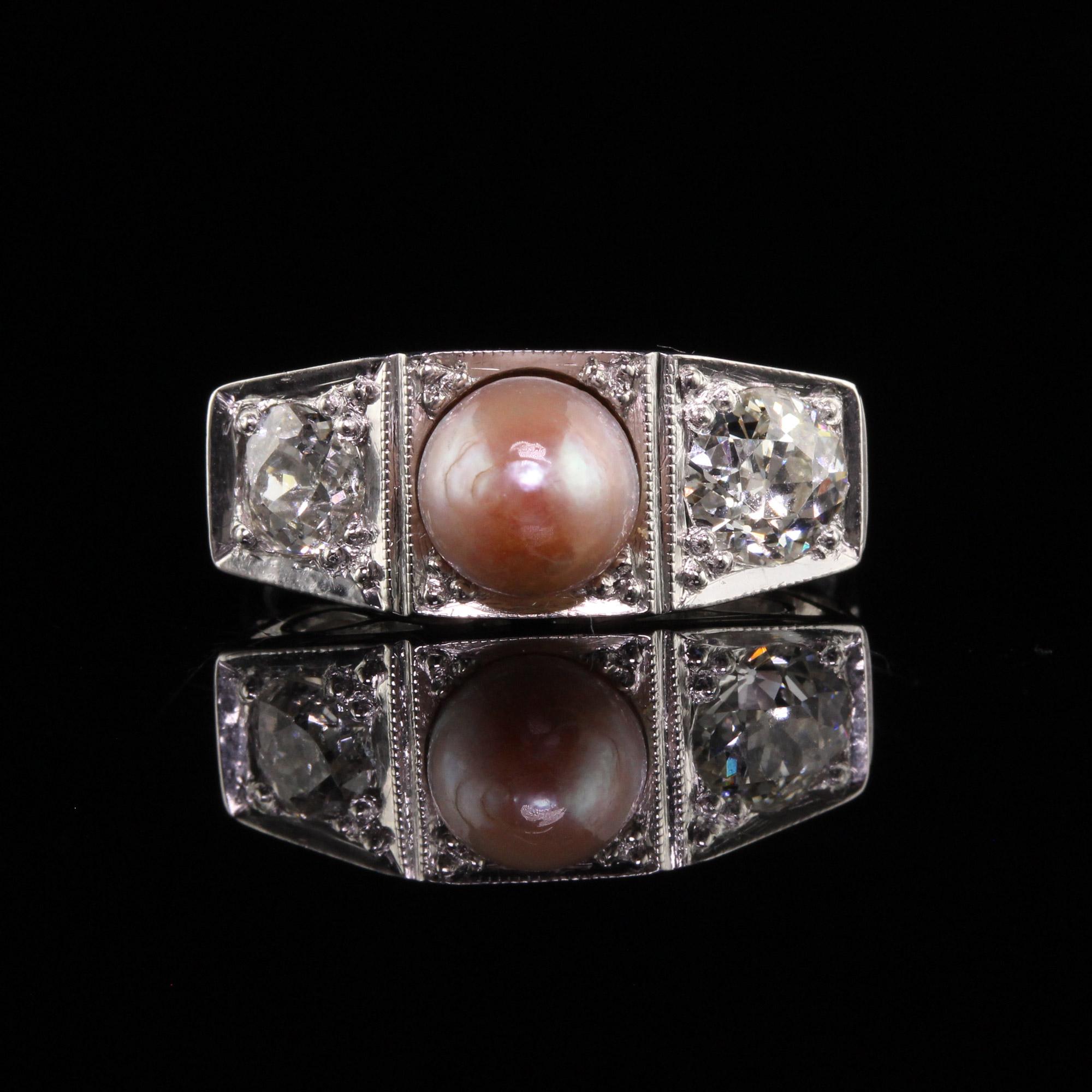 Antique Art Deco 14K White Gold Old European Diamond and Pearl Three Stone Ring In Good Condition For Sale In Great Neck, NY
