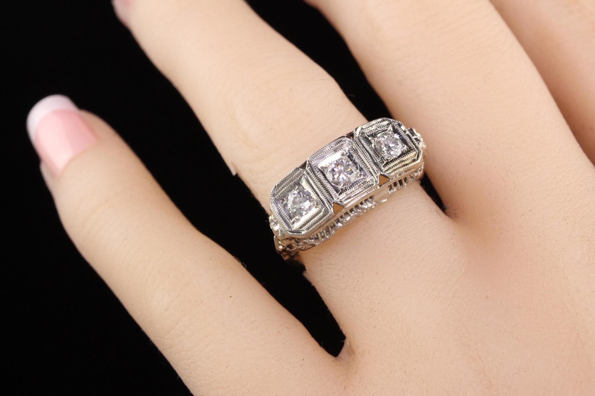 Antique Art Deco 14K White Gold Old European Diamond Three Stone Ring In Good Condition In Great Neck, NY