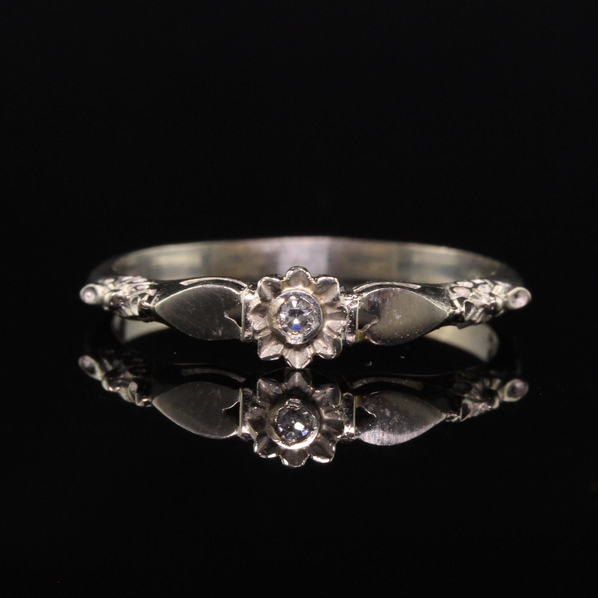 Antique Art Deco 14K White Gold Single Cut Diamond Heart Wedding Band In Good Condition In Great Neck, NY