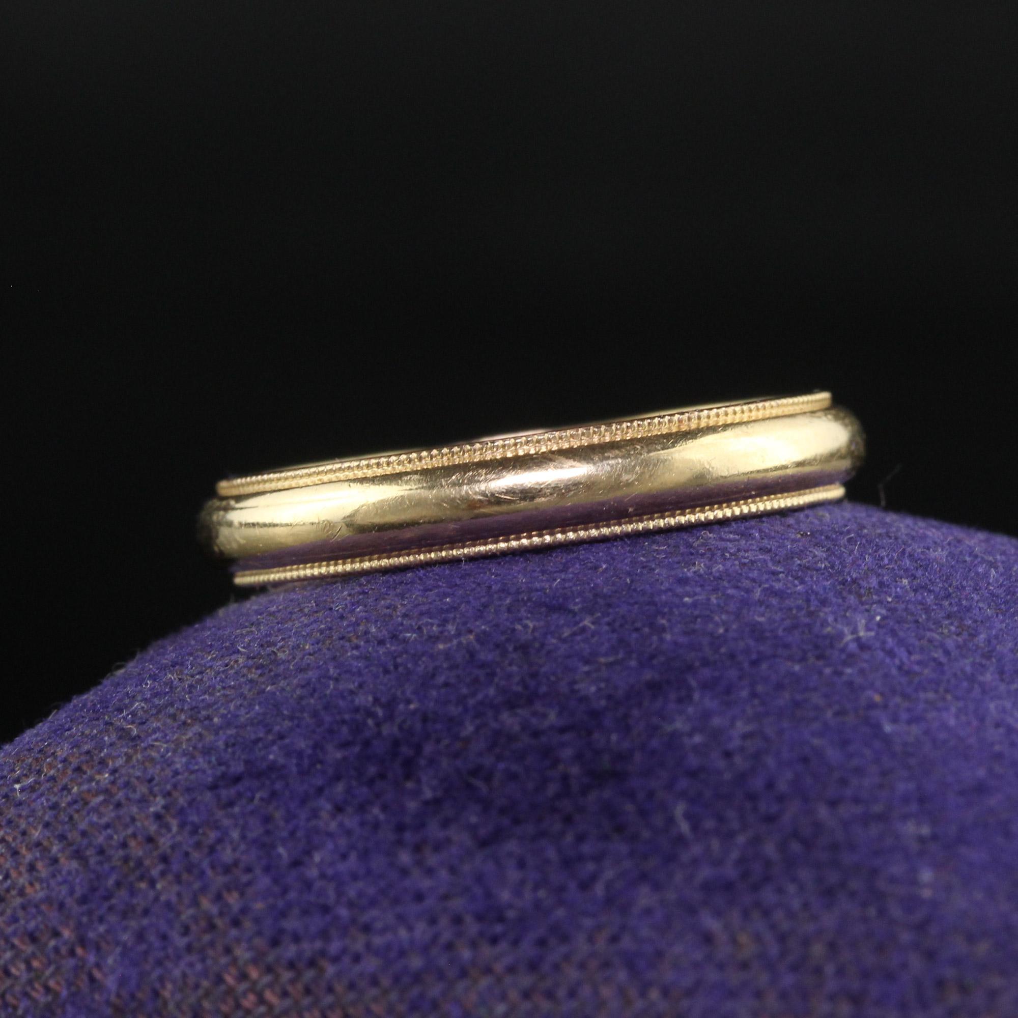 Women's Antique Art Deco 14K Yellow Gold Classic Milgrained Wedding Band - Size 6 1/4 For Sale