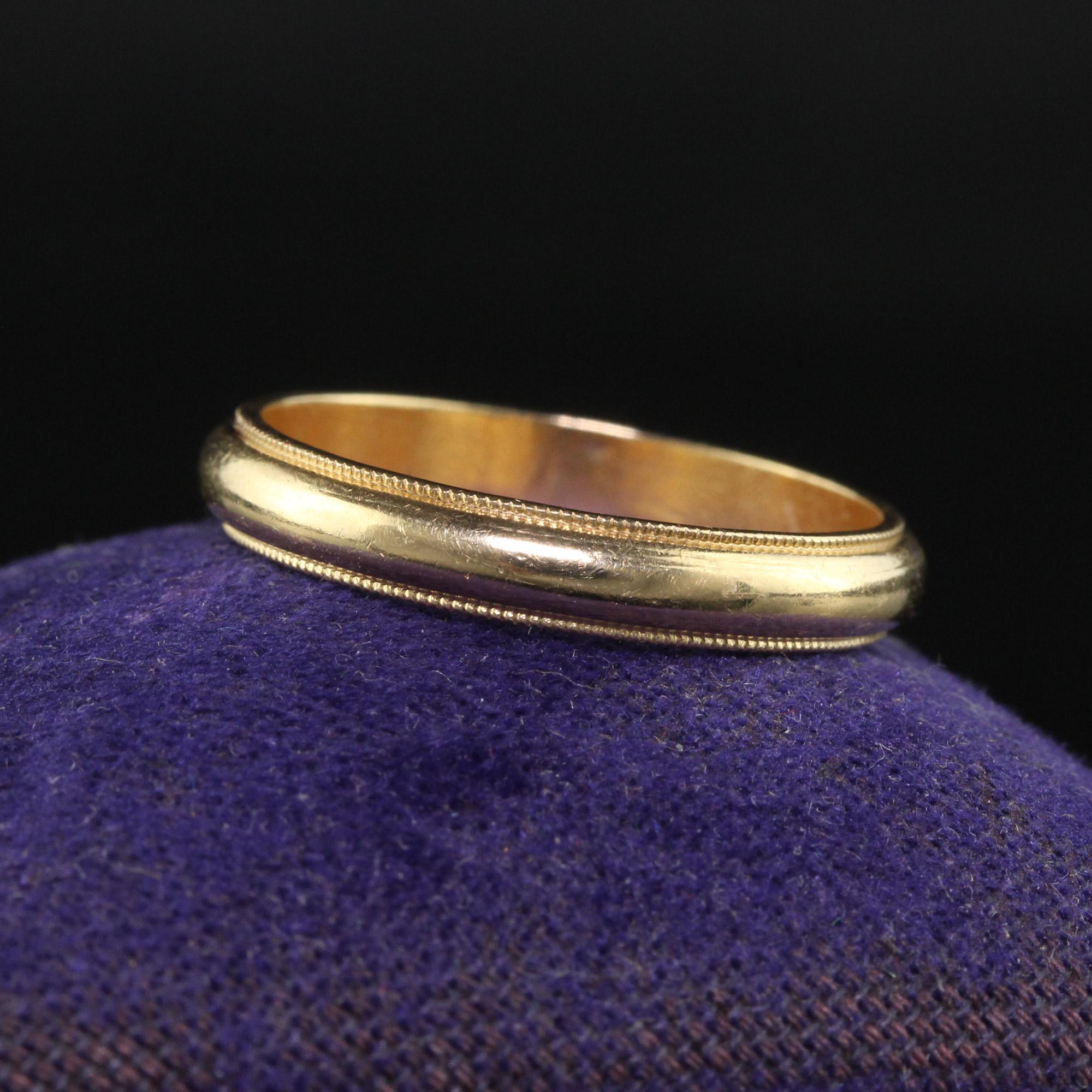 Antique Art Deco 14K Yellow Gold Classic Milgrained Wedding Band - Size 6 1/4 For Sale 1