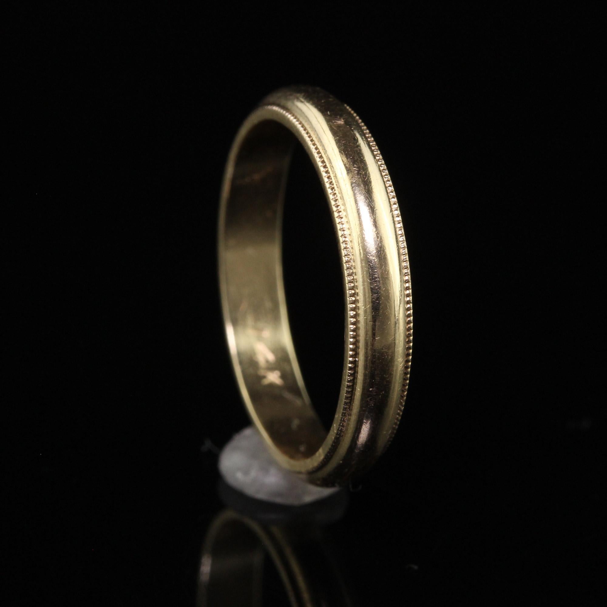Antique Art Deco 14K Yellow Gold Classic Milgrained Wedding Band - Size 6 1/4 For Sale 3