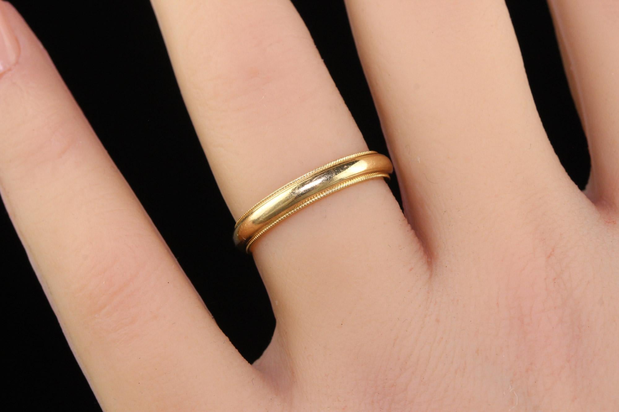 Antique Art Deco 14K Yellow Gold Classic Milgrained Wedding Band - Size 6 1/4 For Sale 4