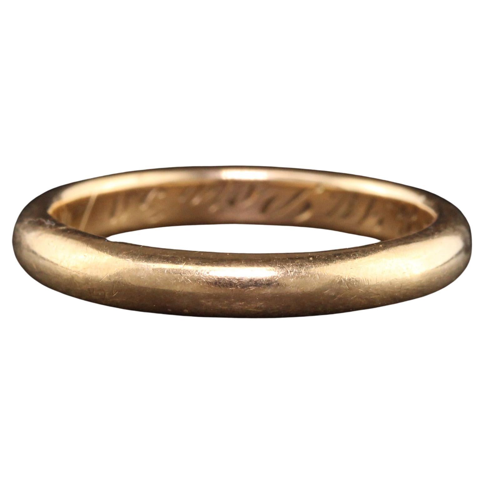 Antique Art Deco 14K Yellow Gold Classic Wedding Band For Sale