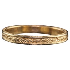 Antique Art Deco 14K Yellow Gold Engraved Wedding Band