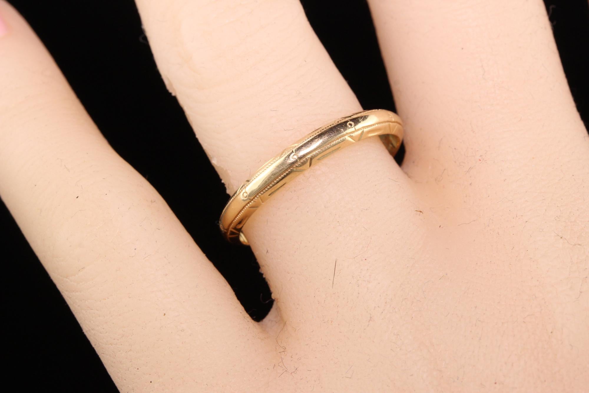 Antique Art Deco 14K Yellow Gold Engraved Wedding Band For Sale 1