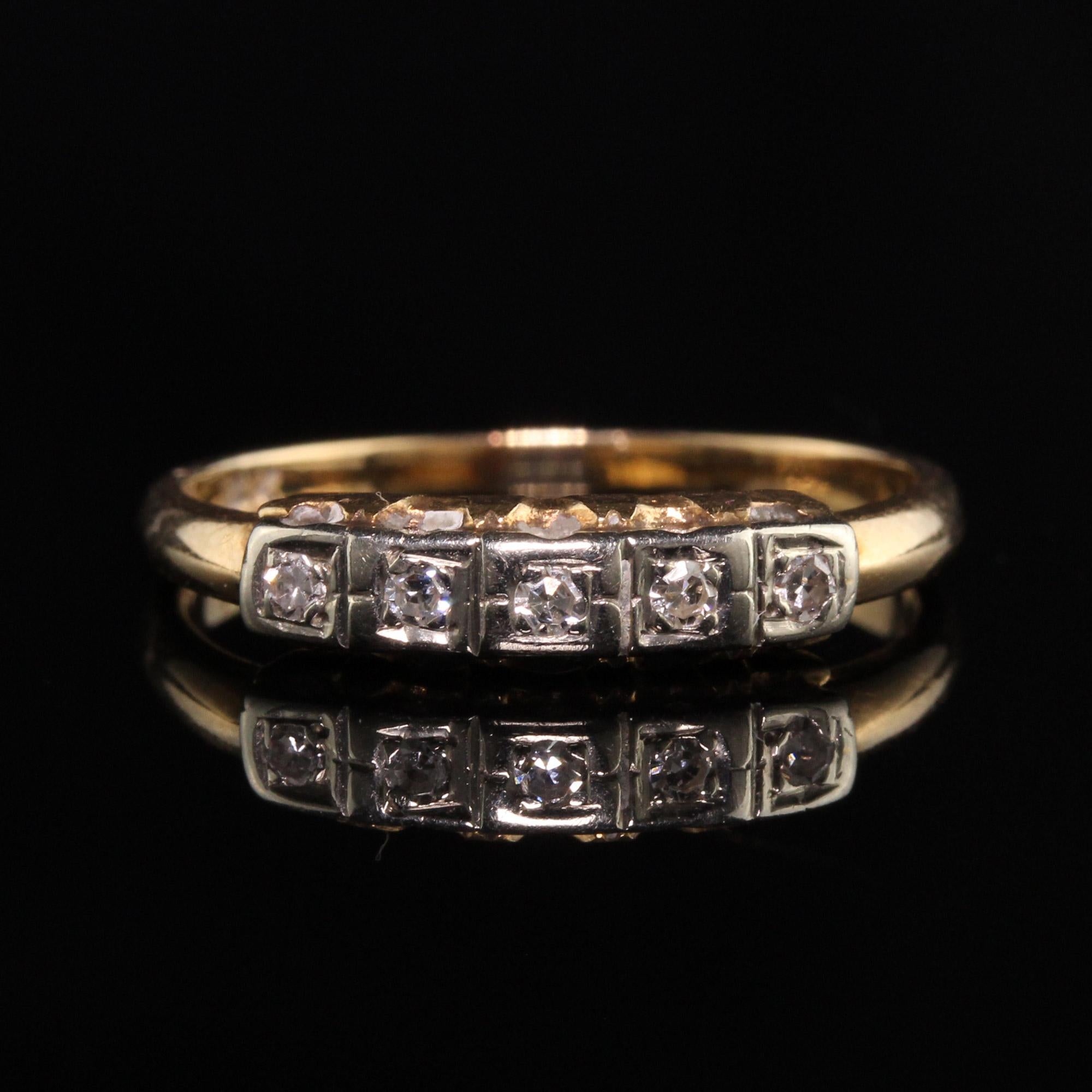 Antique Art Deco 14K Yellow Gold Five Stone Single Cut Diamond Wedding Band In Good Condition For Sale In Great Neck, NY