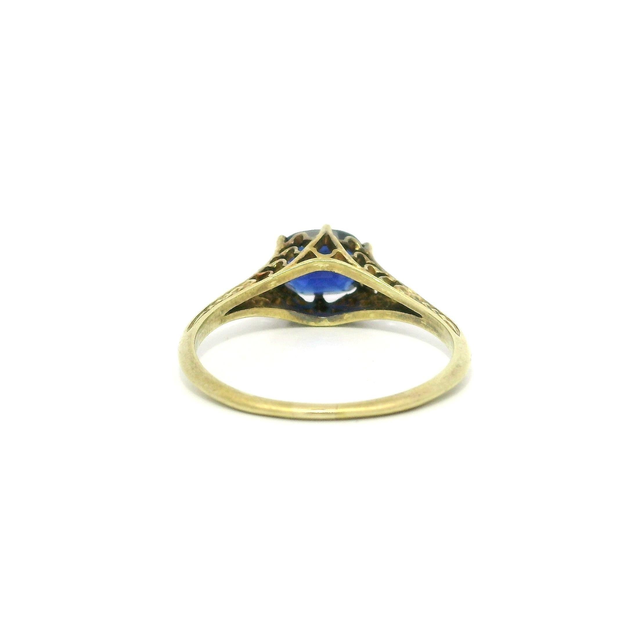 Bague ancienne en or jaune 14k GIA 1.16ct Oval No Heat Sapphire Filigree Ring Bon état - En vente à Montclair, NJ