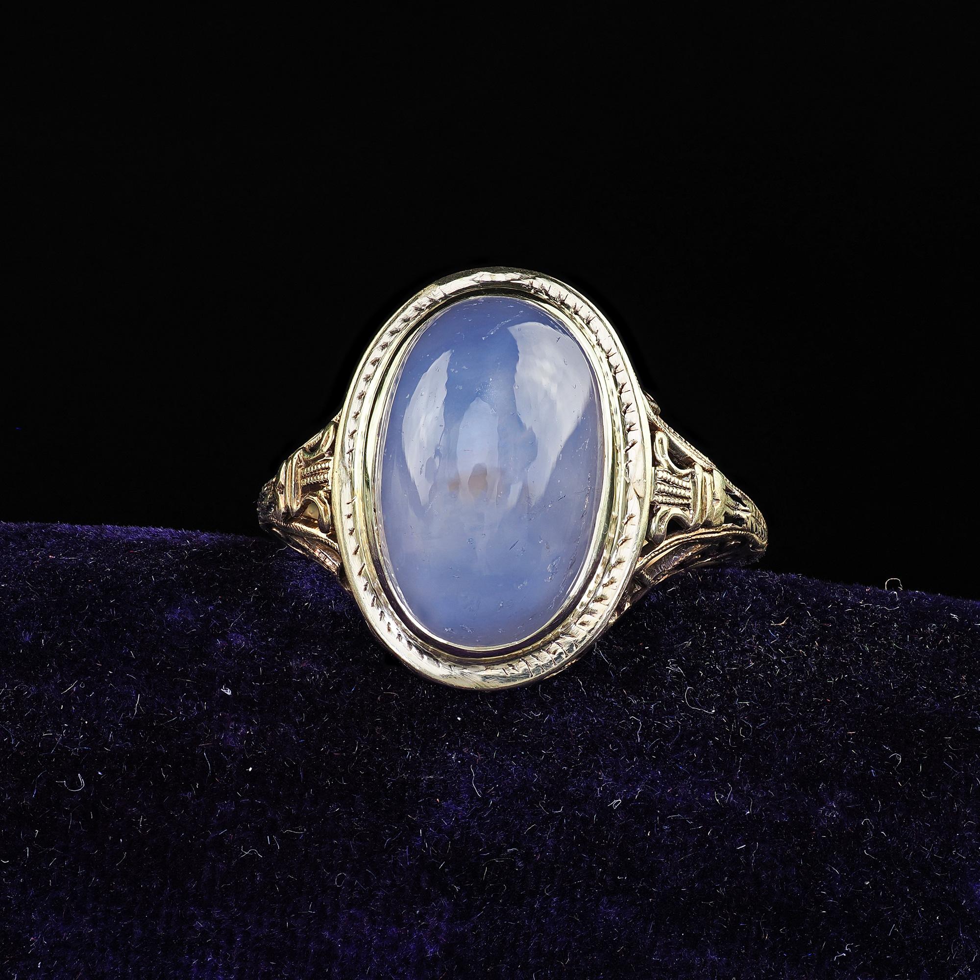 Antiker Art Deco 14K Gelbgold Natürlicher Cabochon Stern Saphir Filigraner Ring im Angebot 5