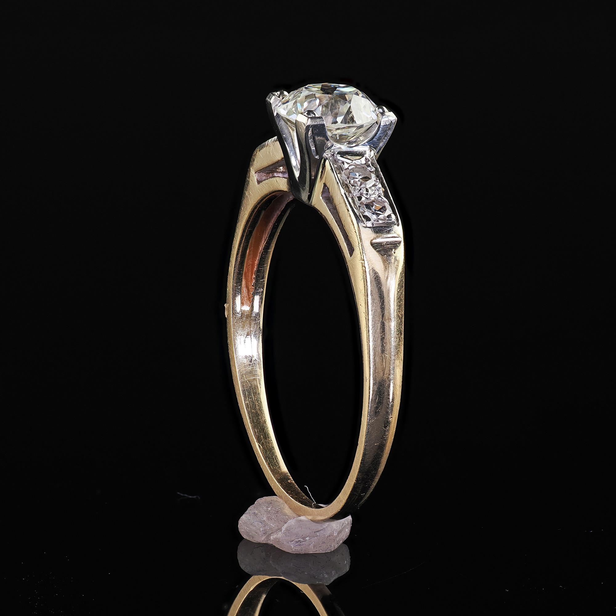 Bague de fiançailles Art déco ancienne en or jaune 14 carats avec diamant taille vieille Europe en vente 4