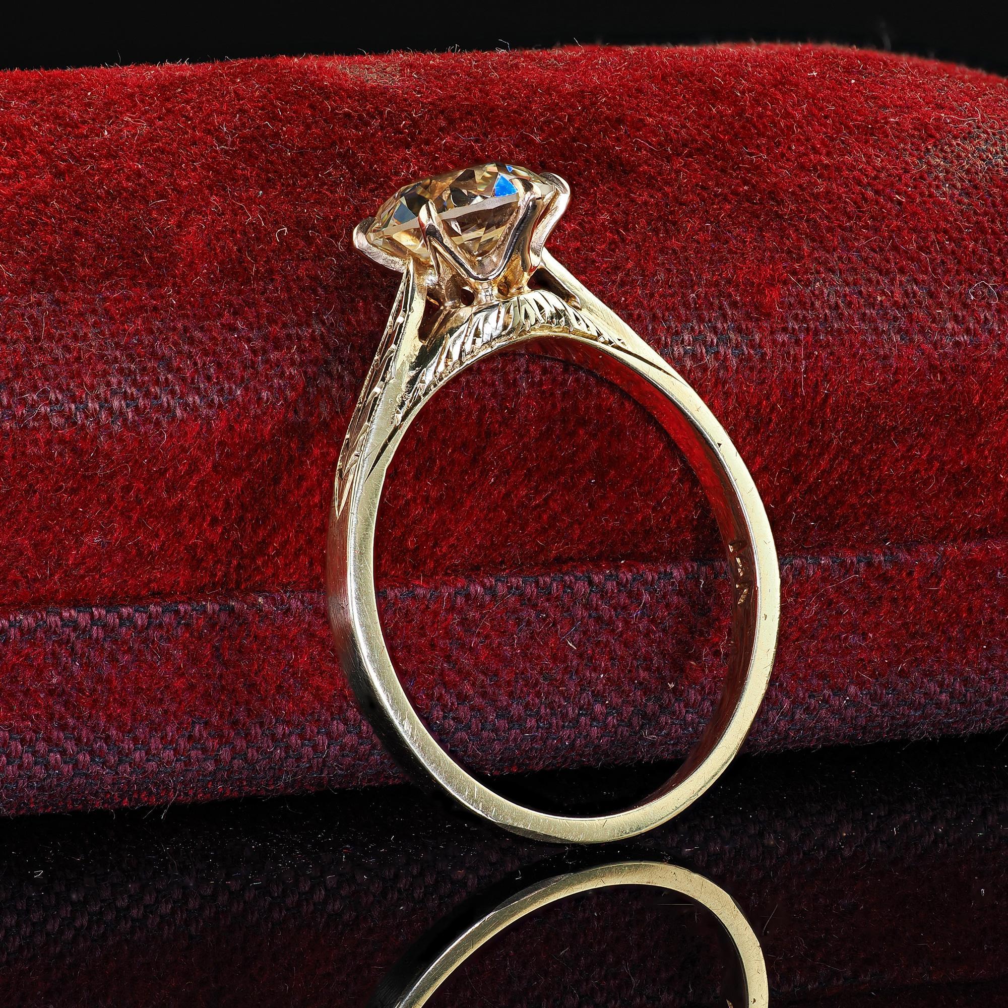 Antiker Art Deco 14K Gelbgold Alter europäischer Diamant Verlobungsring - GIA (Art déco) im Angebot
