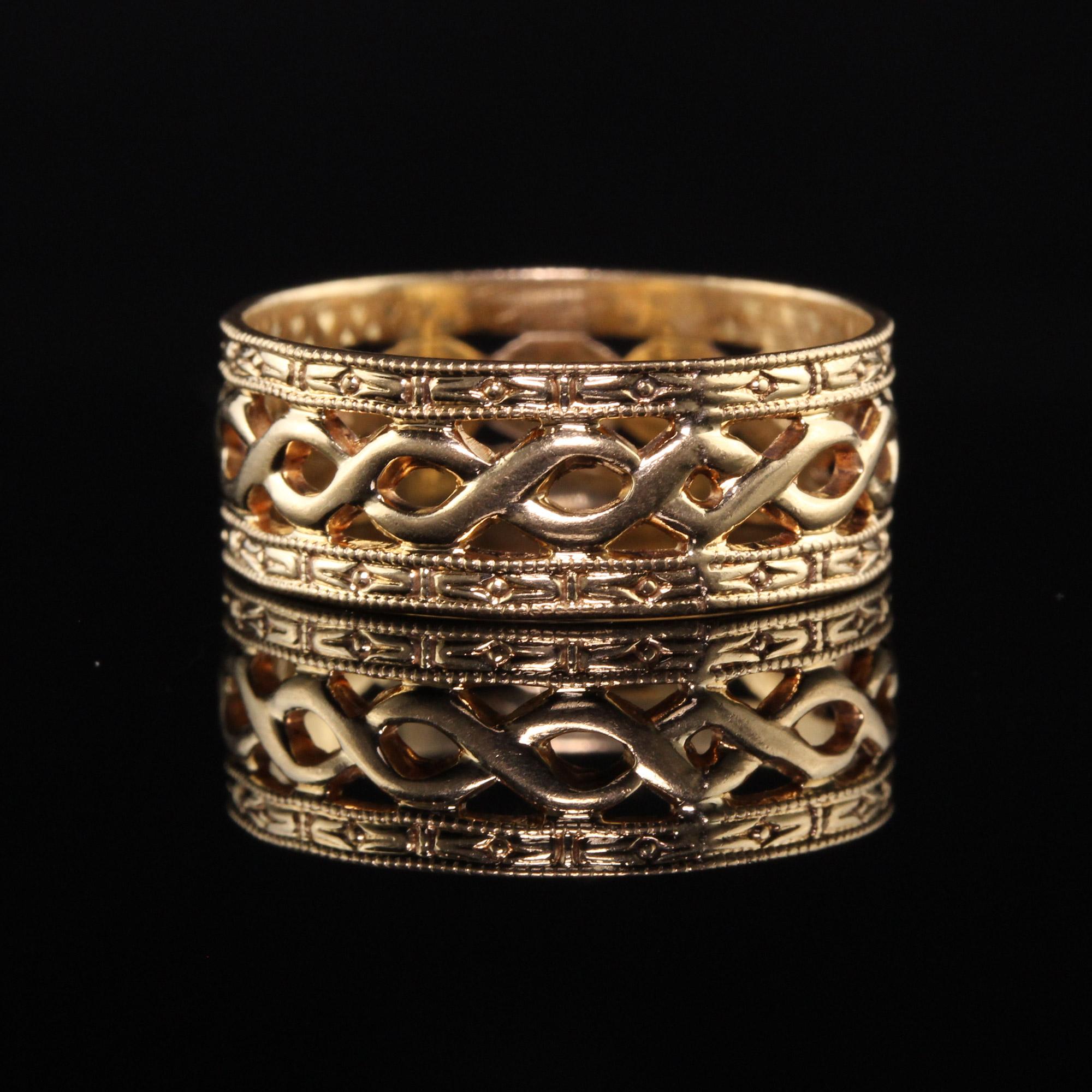 Antique Art Deco 14k Yellow Gold Twist Openwork Band In Good Condition For Sale In Great Neck, NY