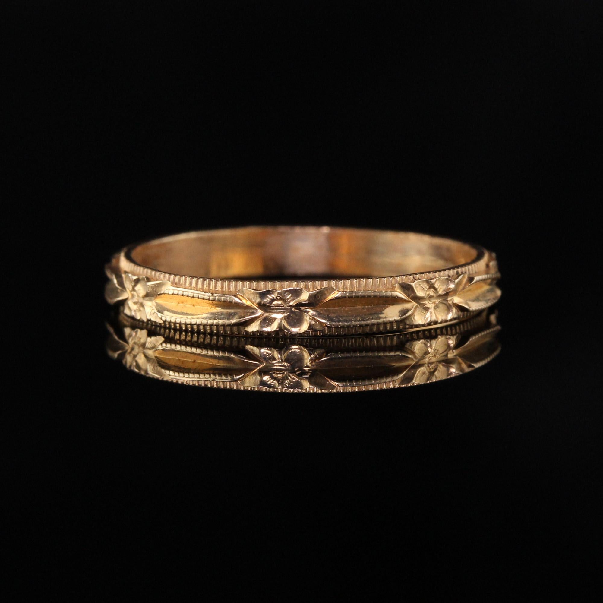 Antique Art Deco 14 Karat Yellow Gold Wedding Band In New Condition In Great Neck, NY