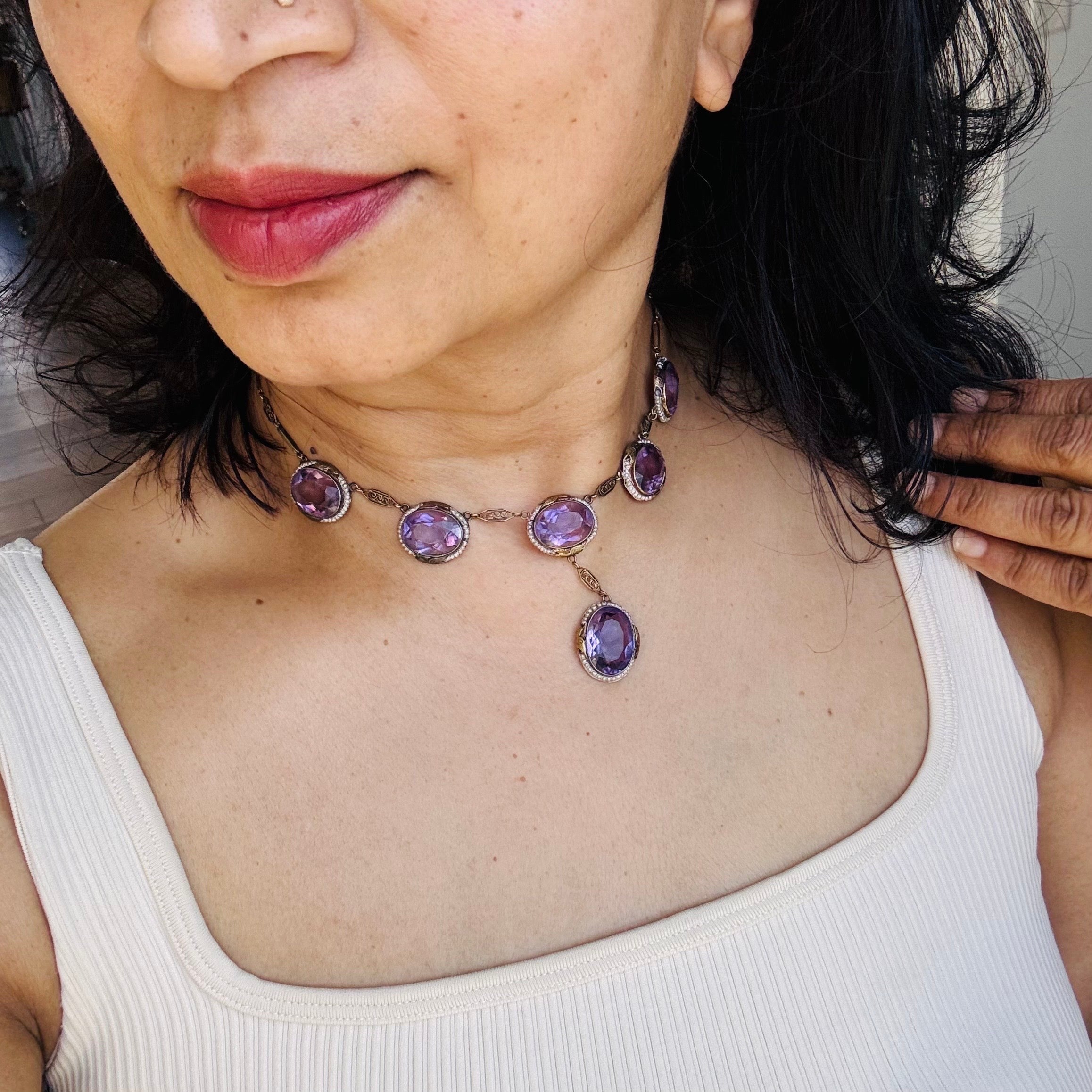 Antique Art Deco 14kt Gold Filigree Amethyst & Seed Pearl Bird Necklace For Sale 7