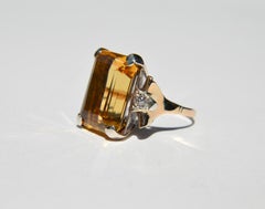 Antique Art Deco 15 Carat Citrine Diamond 18 Karat Gold Cocktail Ring